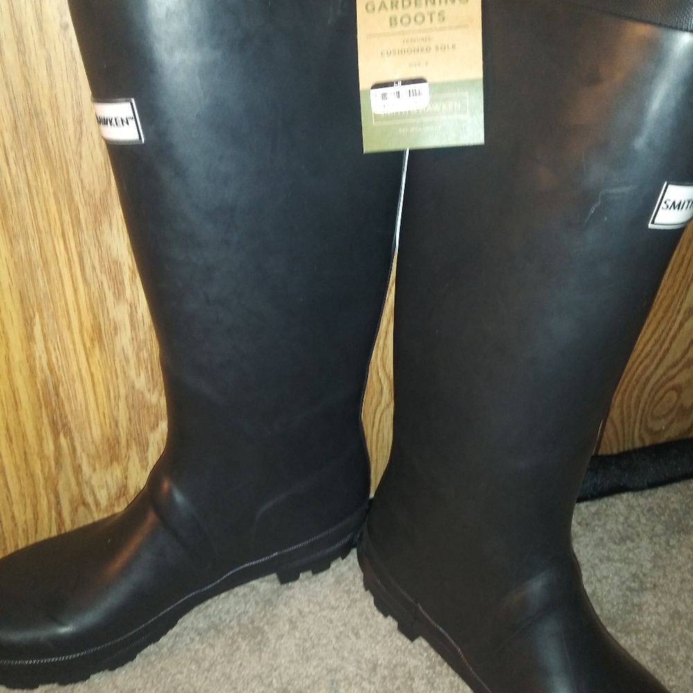 Rain boots